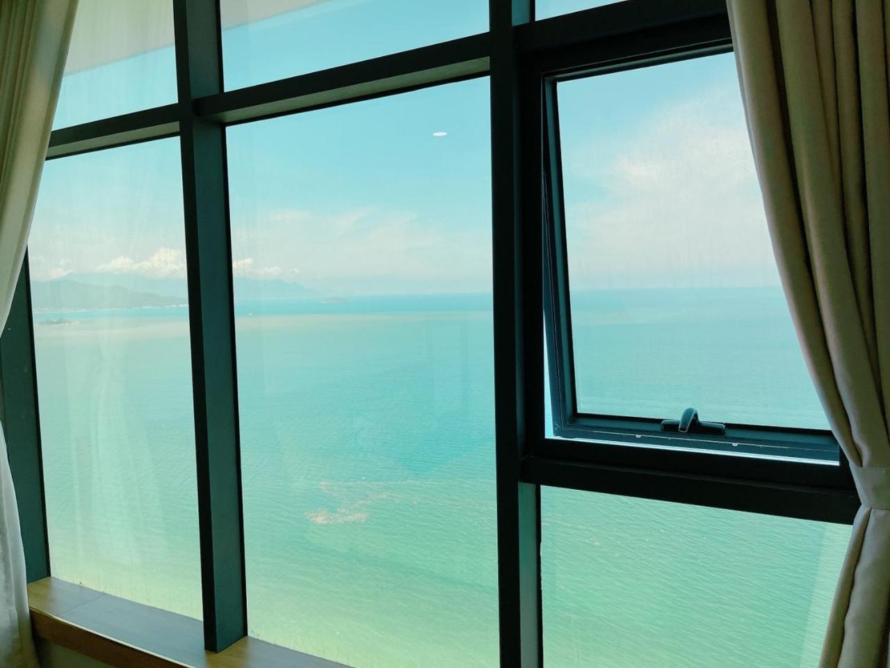 Gold Beach Nha Trang Apartment Bagian luar foto