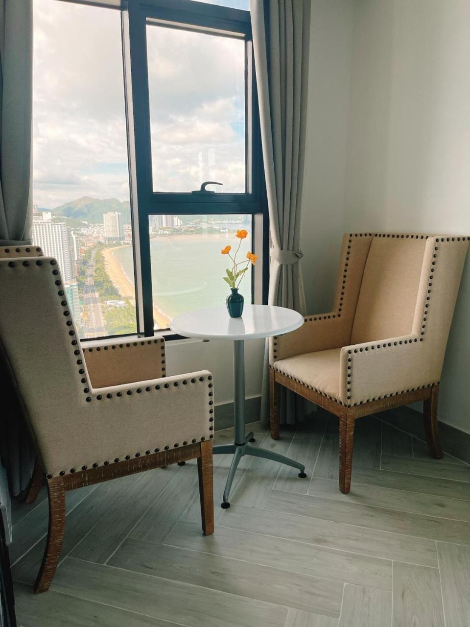 Gold Beach Nha Trang Apartment Bagian luar foto