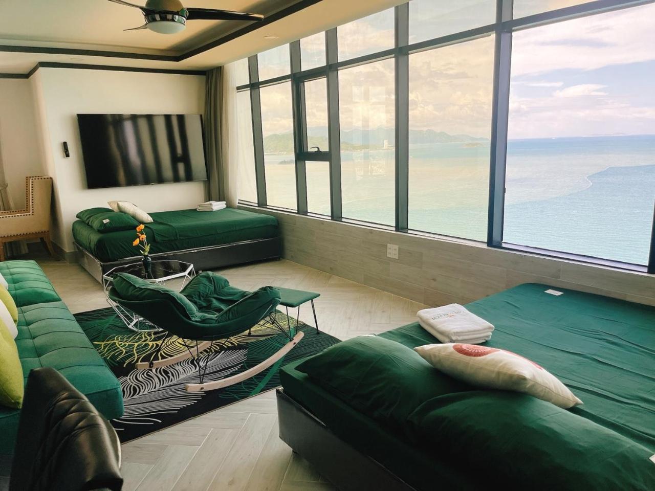 Gold Beach Nha Trang Apartment Bagian luar foto