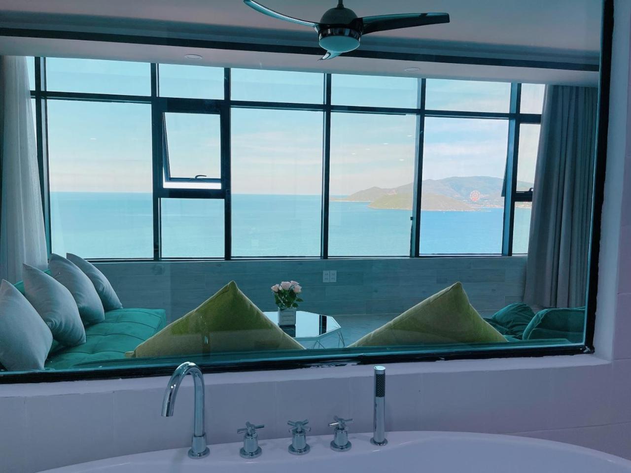 Gold Beach Nha Trang Apartment Bagian luar foto