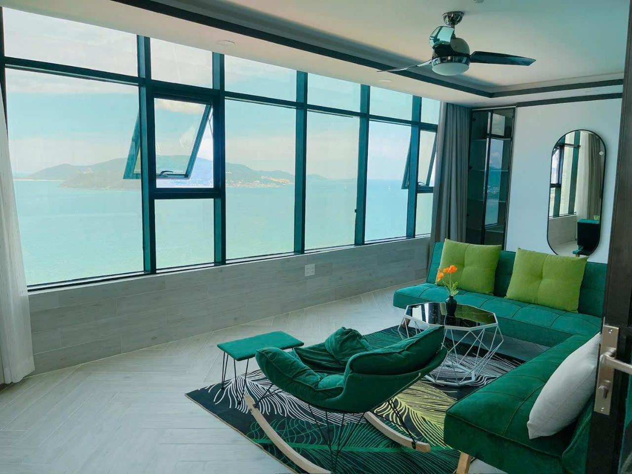 Gold Beach Nha Trang Apartment Bagian luar foto