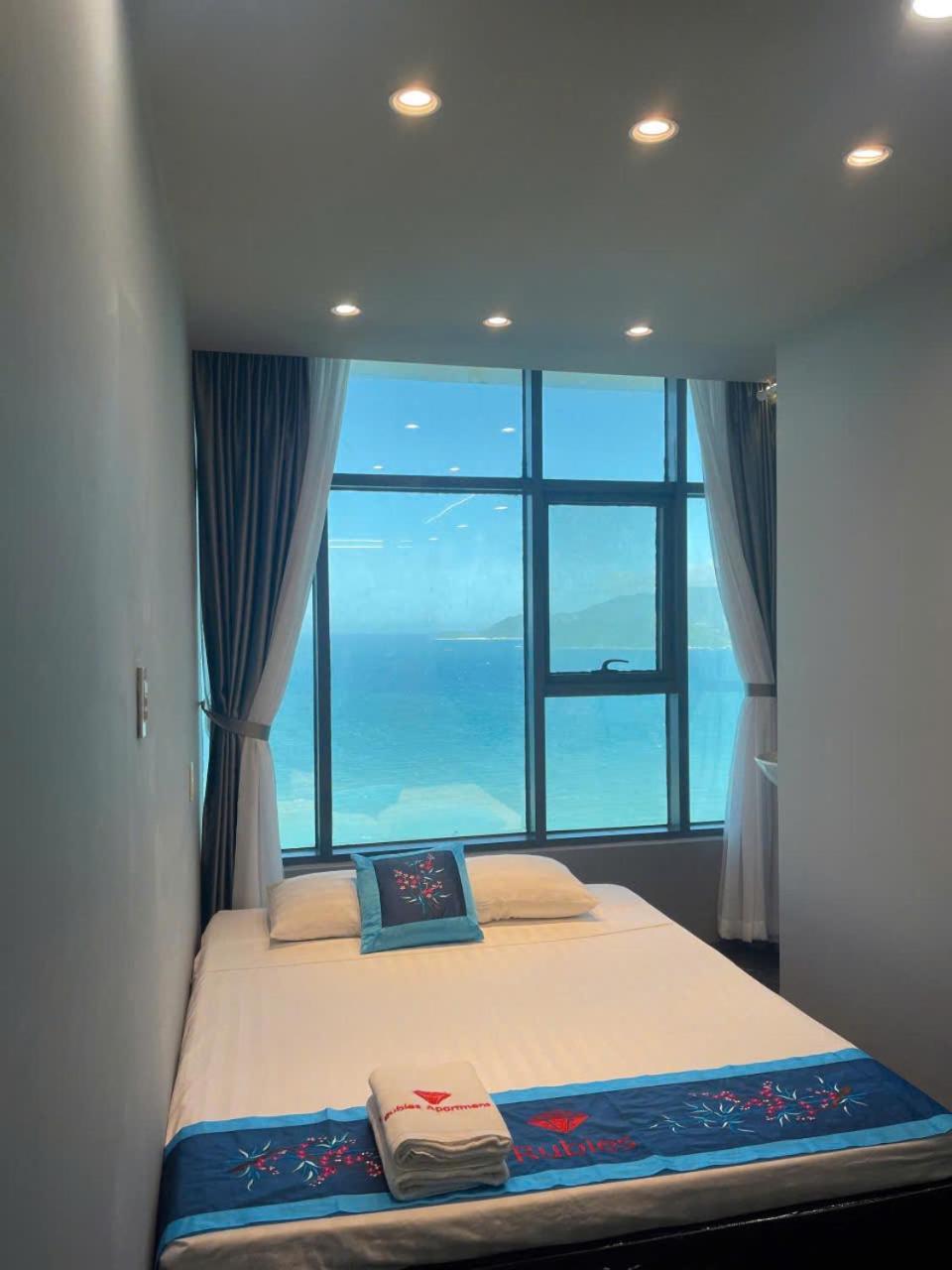 Gold Beach Nha Trang Apartment Bagian luar foto